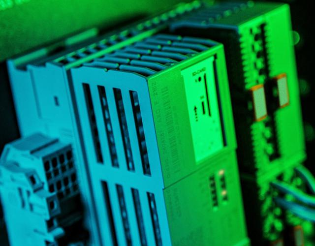 Power Supplies for Rack Mounting - Bawalaksana ID